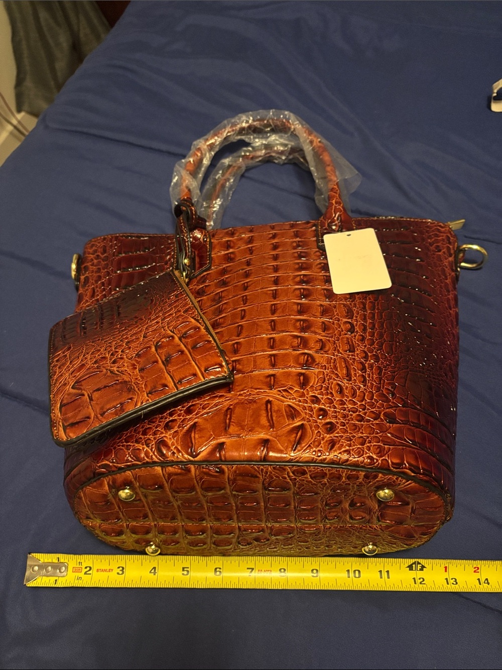 Croc-Embossed Faux Leather Tote Bag with Crossbody Strap in Brown - Picture 8 of 10